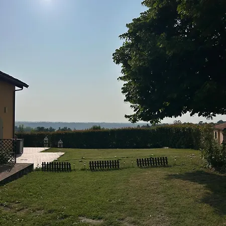 Lagotto House - Giardino E Parcheggio Nelle Langhe Novello