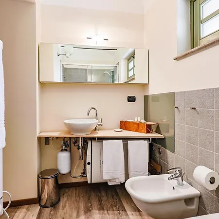 Apartamento Lagotto House - Giardino E Parcheggio Nelle Langhe *