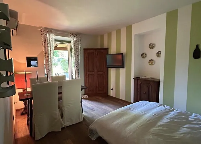 Lagotto House-apartment In The Langhe 诺韦洛